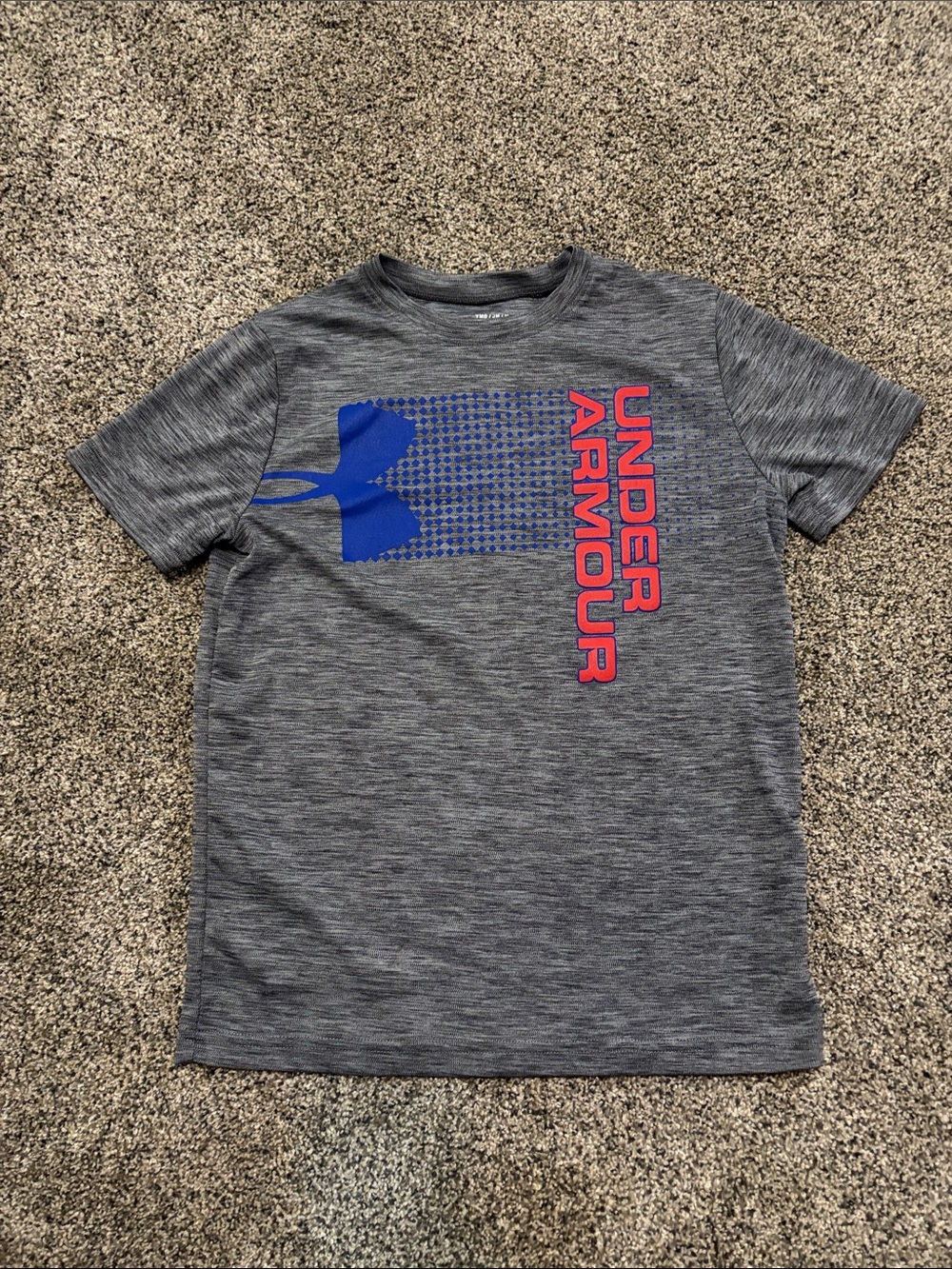 Boys Under Armour Gray Tee with Blue Logo and Red Text Size Medium